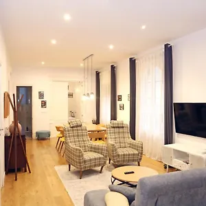 Piso Exclusivo Frente Al Casco Viejo Con Parking Gratis Appartement Bilbao